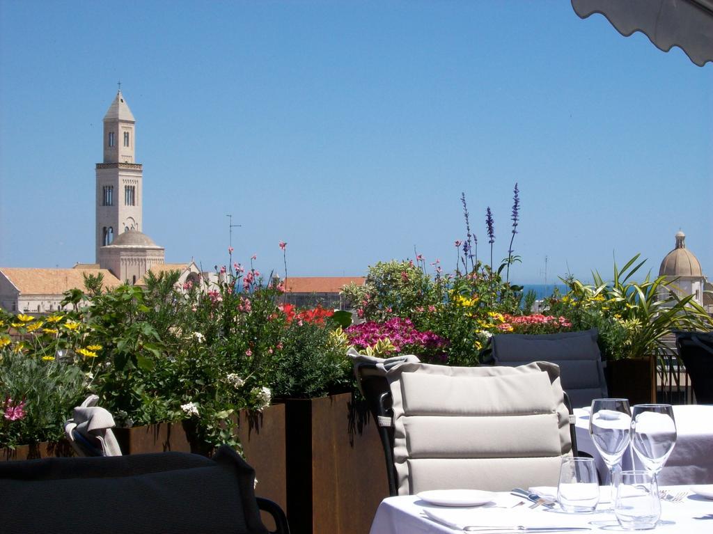 Moevenpick Hotel Bari Luaran gambar