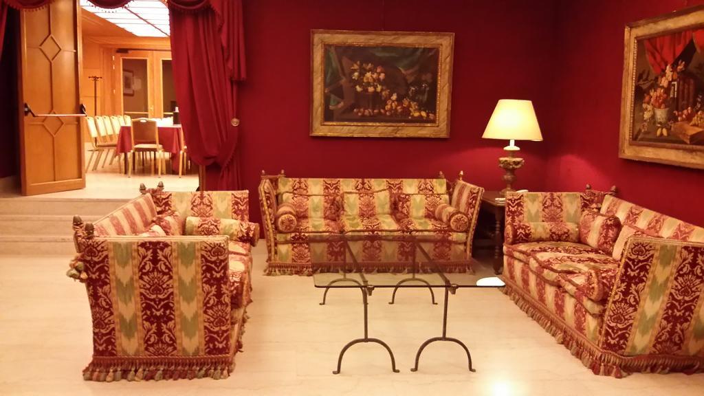 Moevenpick Hotel Bari Luaran gambar