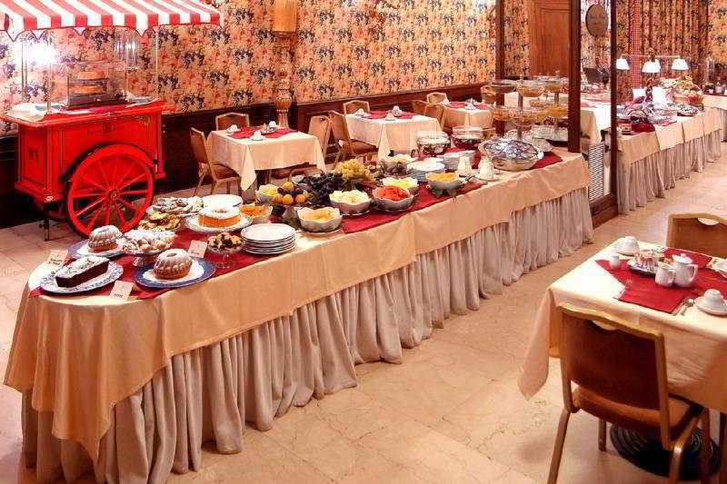 Moevenpick Hotel Bari Luaran gambar